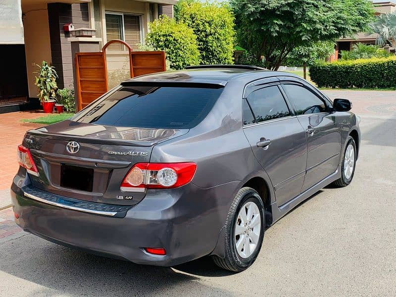 Toyota Corolla Altis SR 8