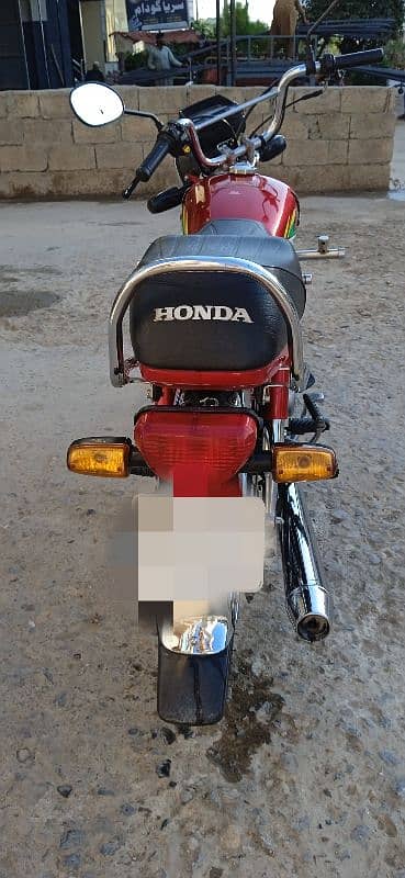 HOnda Bike CD-70 10