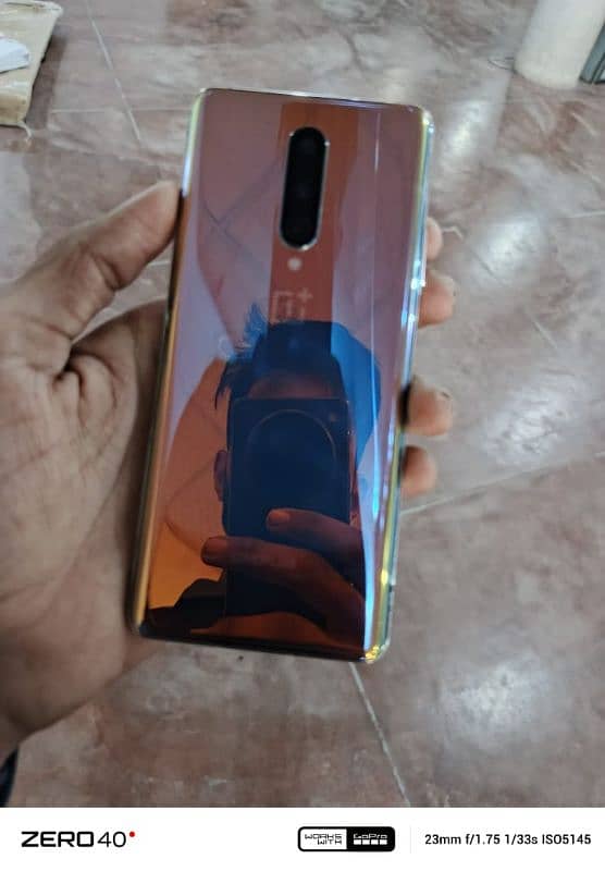 OnePlus 8 dual sim  back change hai all okay 8.128 mint shyed hai 8