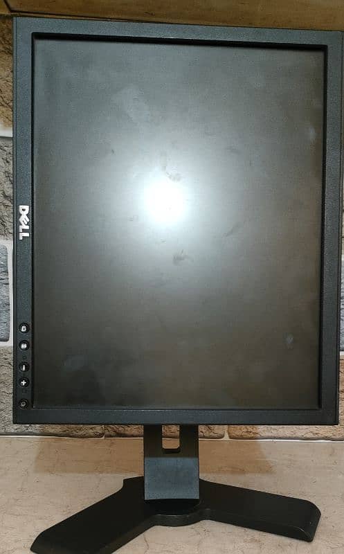 Dell LCD 17" Rotatable 4