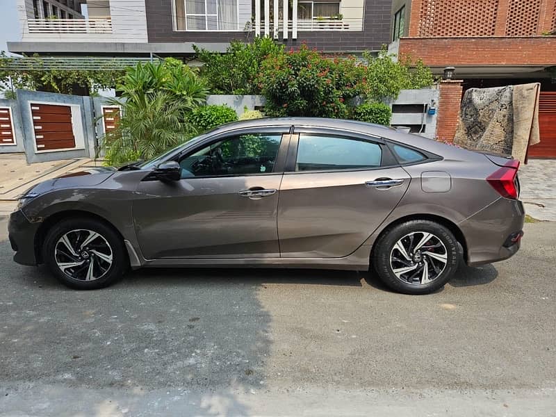 Honda Civic Oriel 2016 3