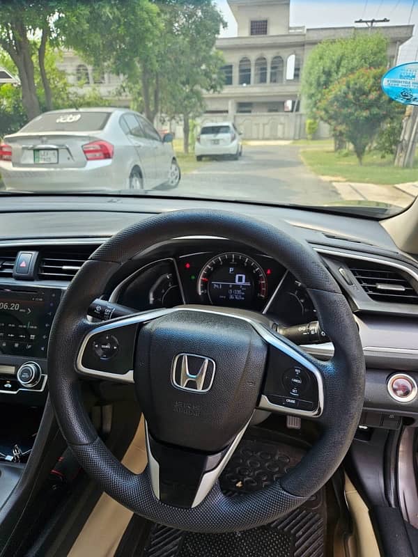 Honda Civic Oriel 2016 7