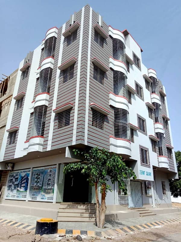 ZEENAT SQUARE, 2 Bed DD Lounge, West Corner, Ground 3rd Floor, K Electric, SSGC Available, Ready To Move. 2