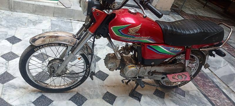 Honda CD 70 Bike motorcycle 1