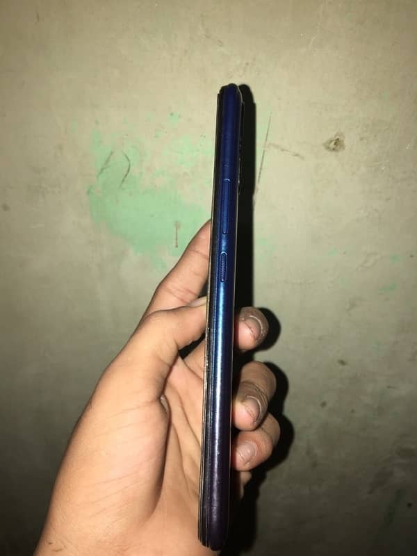 infinix hot 8 10 by 10 condition all ok only screen touch change 2