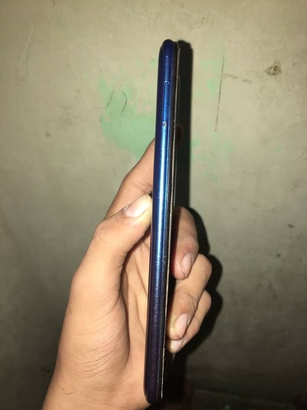 infinix hot 8 10 by 10 condition all ok only screen touch change 3