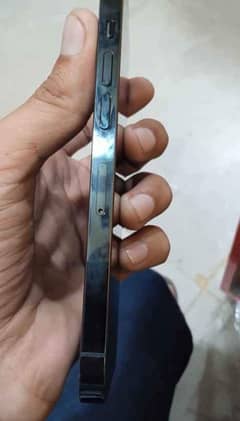 I phone 13 pro 256 Gb 87 betry health sim working  03048410369