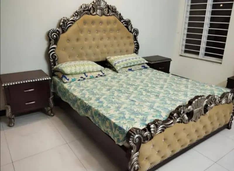 king size bed with mattresses side tables & Dressing 1