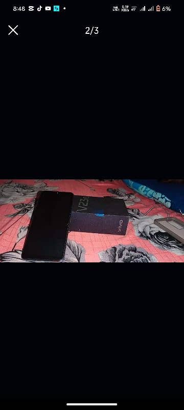 Vivo v23e 8+8/128gb in display fingerprint condition 10/10 with box 1