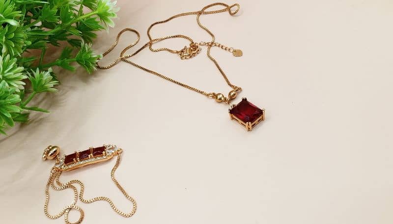 Neckless pendants for women 1