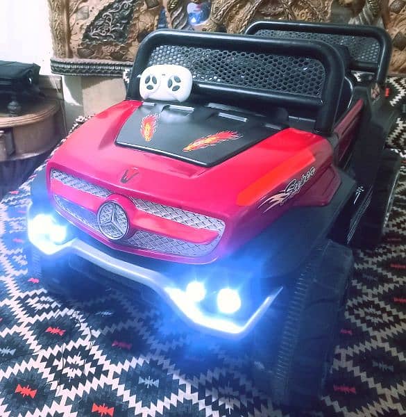 Kids Jeep car Big size with remote control,swing function,& Bluetooth 0