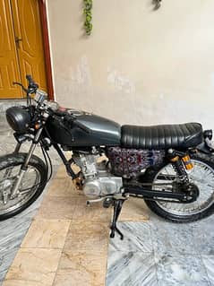 Honda 125 ( cafe racer )