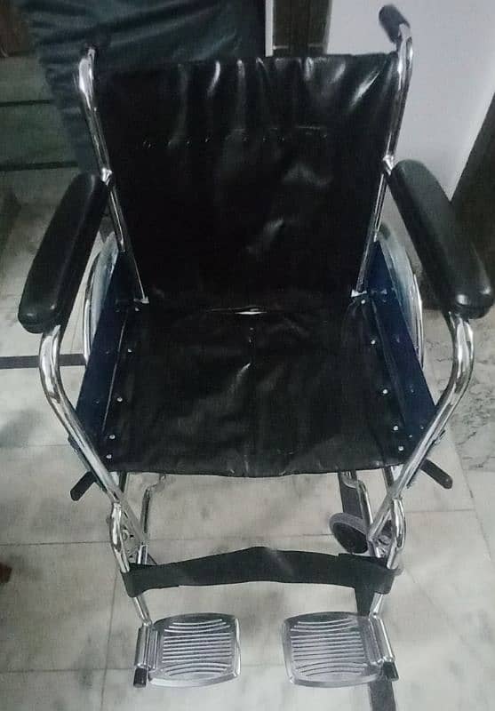 Manual Folding Wheelchair Chrome frame (BRAND NEW) 2