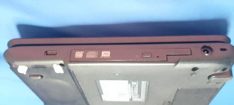 Toshiba laptop 4