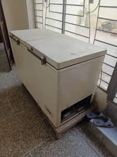 Deep Freezer for sale