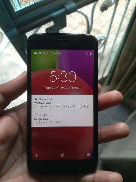 moto e4 fingerprint touch kam nai kar raha hai 3000 final hairead add 2