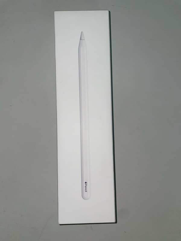 iPad Pro 11 inch m2 chip with brand new Magic Keyboard and magic pen 3