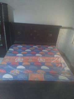 Wooden BED  KING SIZE WITH DORA FOAM BRAND NEW 03153527084