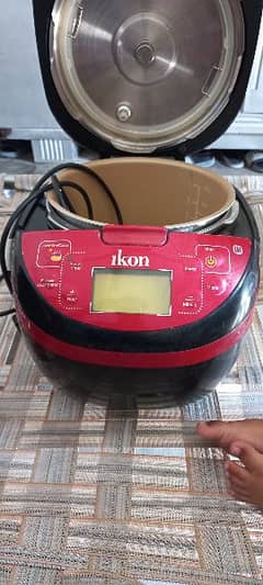 electric pressure cooker