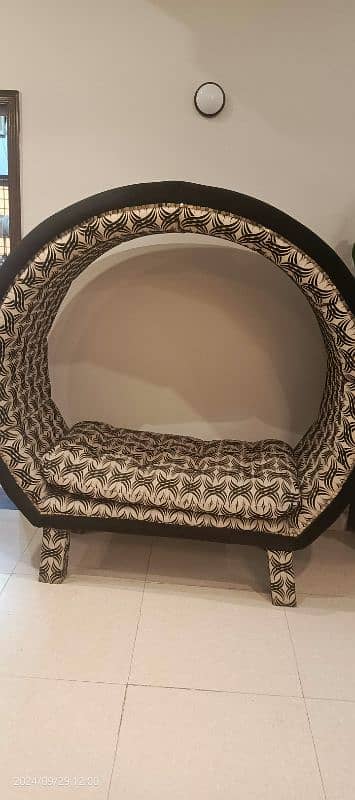 Ring sofa For sale 1