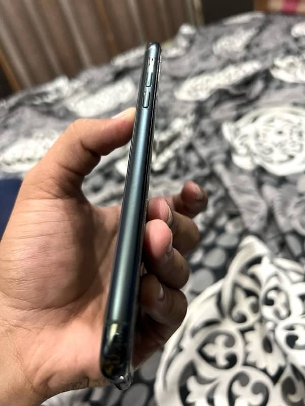 iphone 11 pro max 64gb Pta approved 2