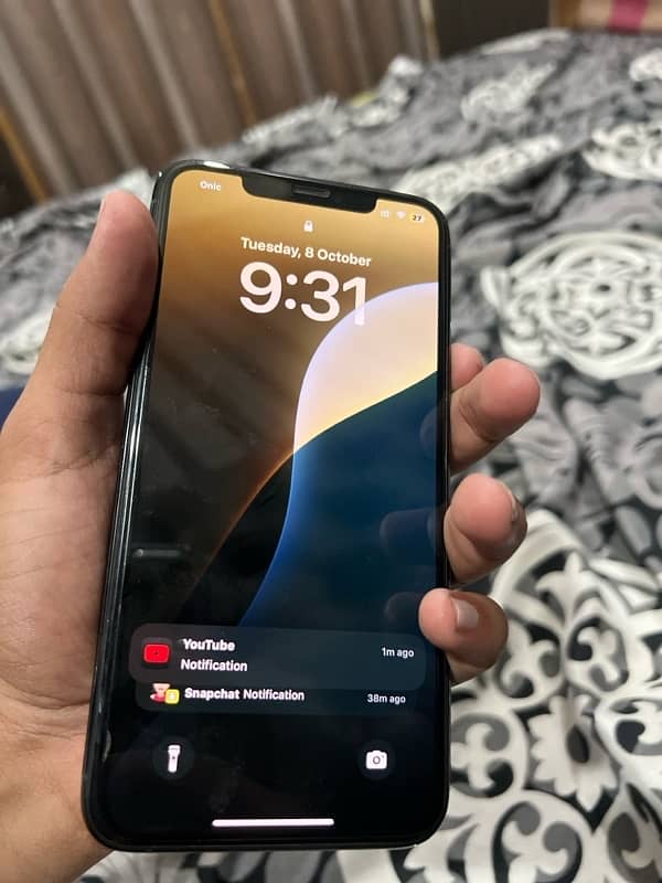 iphone 11 pro max 64gb Pta approved 5