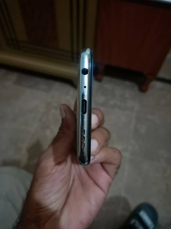 Oppo Reno 6 4