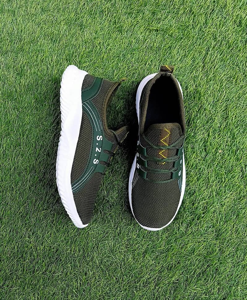 Men breatheable mesh training casual sneakers JF022  green 1