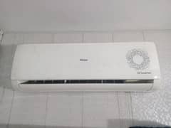 Haeir Invertor AC 1.5 ton like new excellent condition