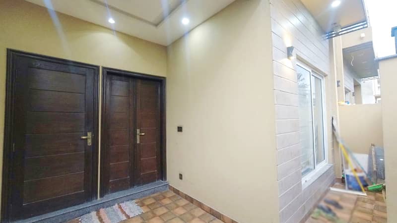 Well-Constructed Furnished House Available For Sale In Al-Kabir Town - Phase 2 5