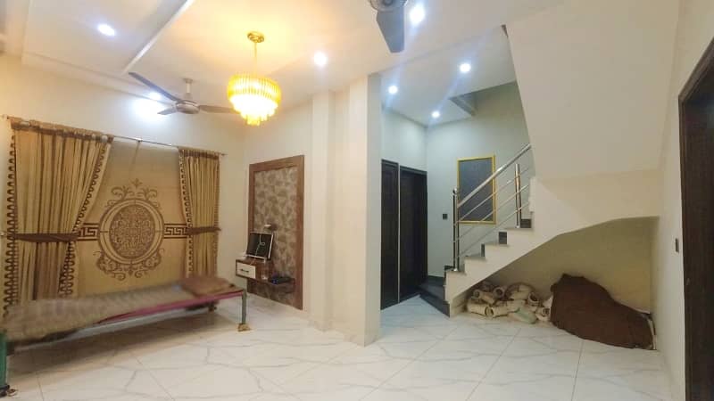 Well-Constructed Furnished House Available For Sale In Al-Kabir Town - Phase 2 6