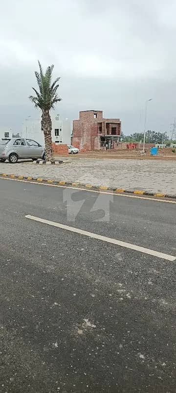 5 Marla Plot In C Block Very Attractive Location For Sale 2