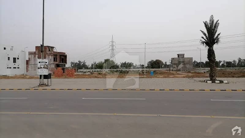 5 Marla Plot In C Block Very Attractive Location For Sale 3