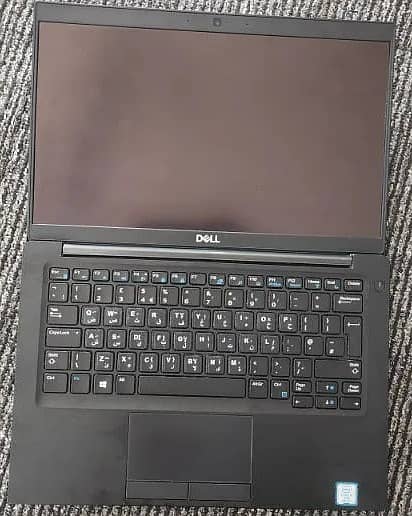 DELL Latitude 7390 1