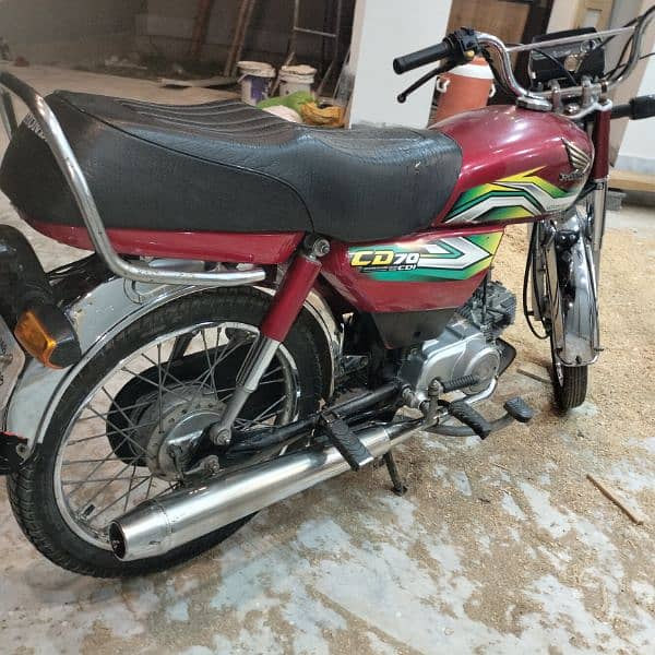 Honda cd 70 22 model 23 ka sticker hy 4