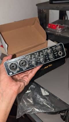 Behringer UMC 204 HD Audio Interface (Used) – PKR 35,000 0