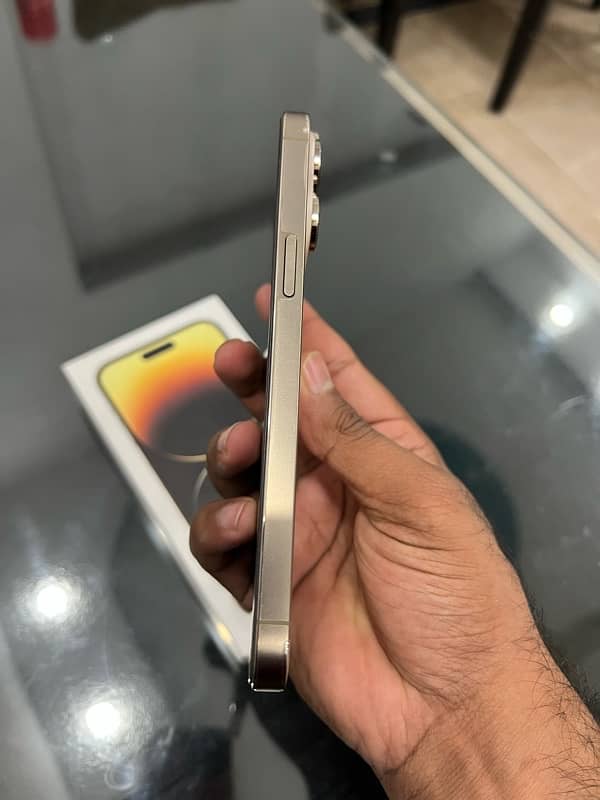 Iphone 14 Pro Max 256 Gb Golden Non Pta 10/10 Condition 3