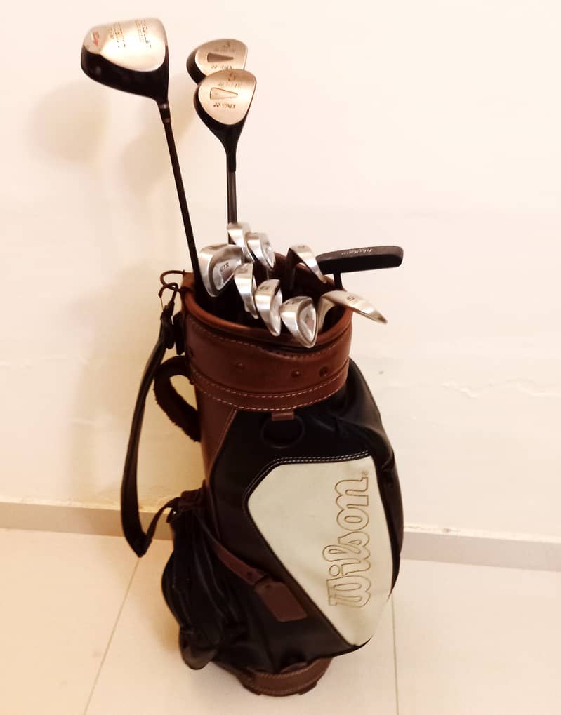 Golf Set. Complete Kit, clubs, sticks, bag, putter, Driver, woods 8