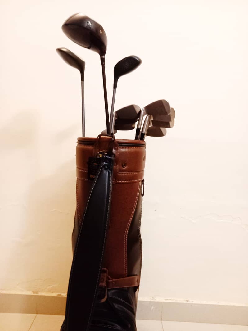 Golf Set. Complete Kit, clubs, sticks, bag, putter, Driver, woods 13