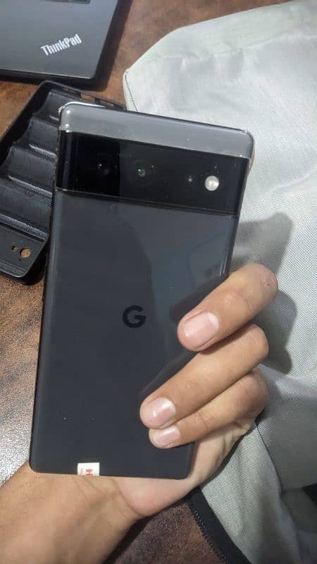 Google Pixel 6 10/10 condition 1