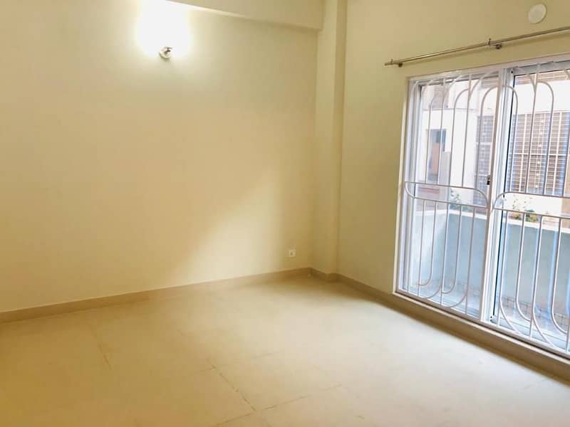 1 kanal upar portion available for rent in DHA 4