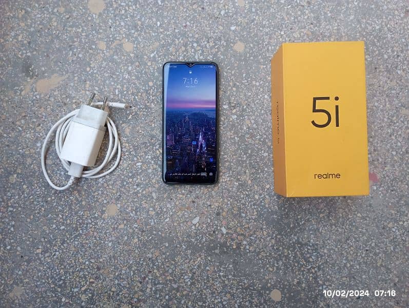 Realme 5i / 4gb ram / 64gb rom 1