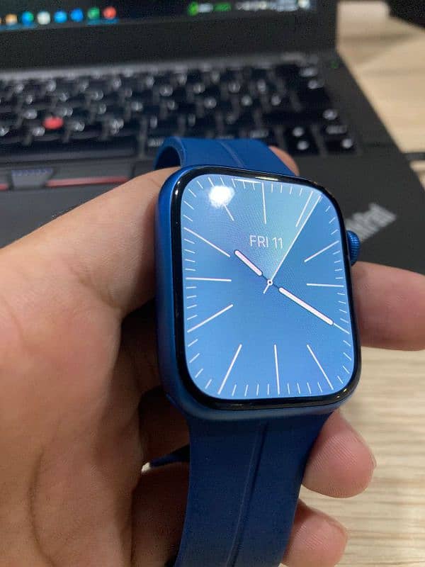 Apple Watch Series 7 45mm 0