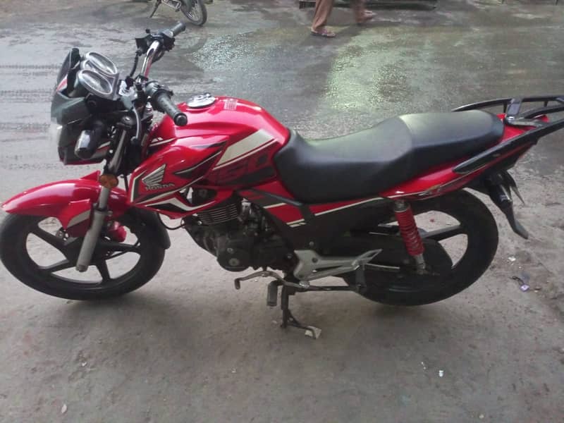 Honda CB 150F 2021 6