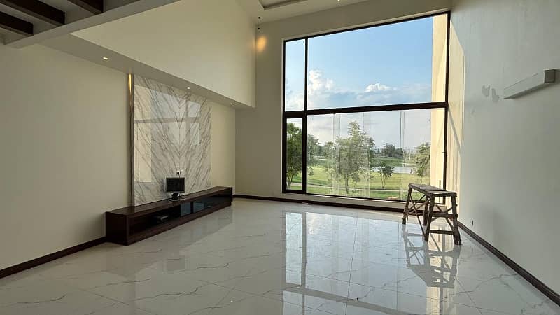 MODERN BUNGALOW WITH PANAROMIC VIEW OF GOLF COURSE - 2 KANAL 24