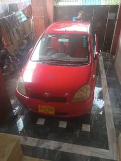 Toyota Vitz 2000 Saloon 0