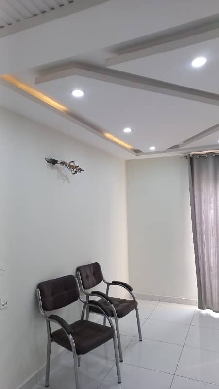 8 Marla uper portion for Rent in Bahria town Lahore good location 3