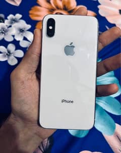 The iPhone x 64Gb approved with box