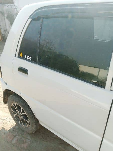 Daihatsu Cuore 2005 3