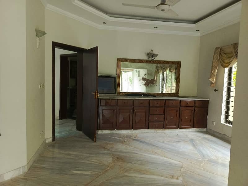 Marvelous Located Kamal House For Sale 4